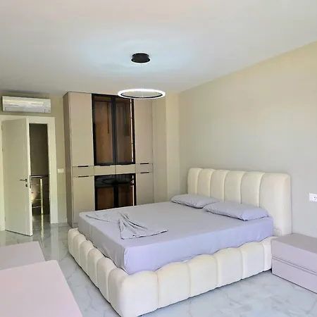 Gardenia 2 빌라 Plazhi San Pietro